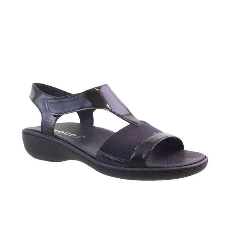 Step Into Style and Comfort with Klouds Shoes – Natural Fit Footwear